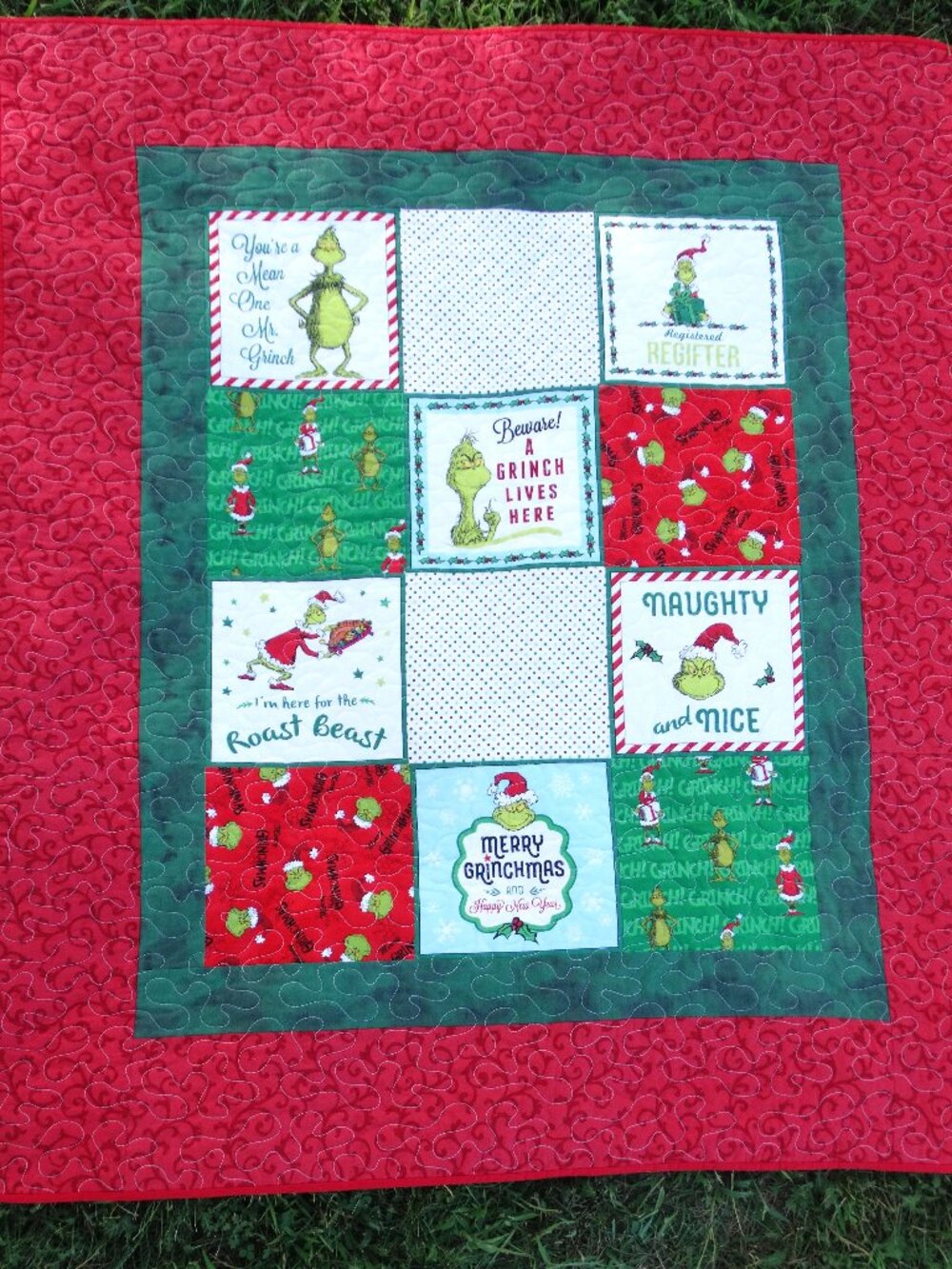 Handmade Quilt How the Grinch Stole Christmas finished quilt